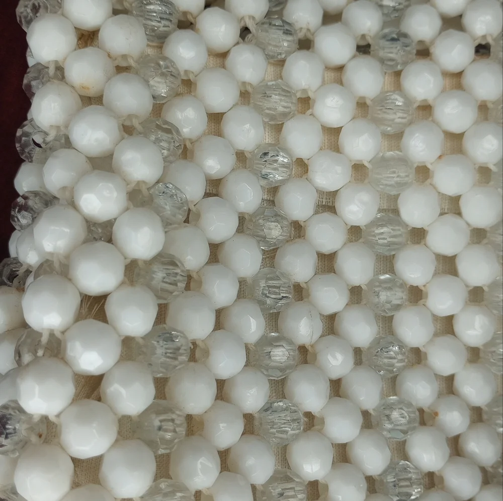 Vintage Hand Made In Hong Kong Elegant‎ White Beaded Handbag